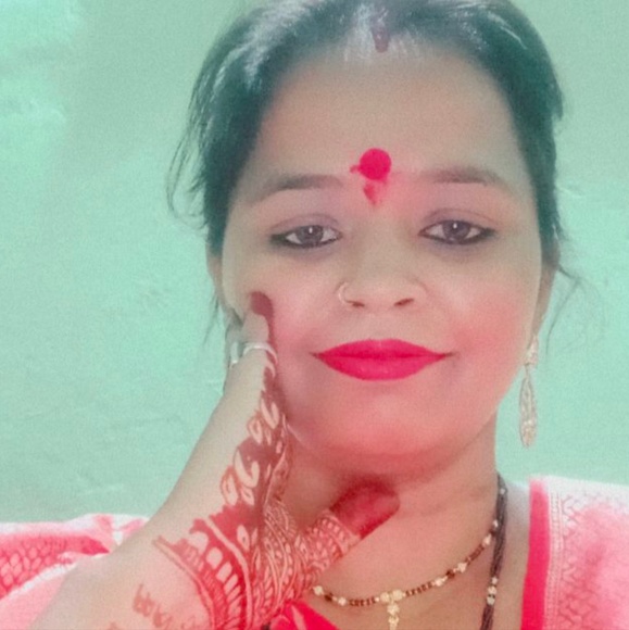 Meet your Posher, Gauri - Picture 1 of 1